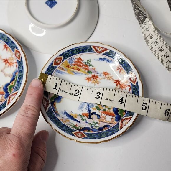 Set of 3 Chinese China Floral Bread Plates Multicolor 4 1/2” wide With Gold Trim - Picture 4 of 6